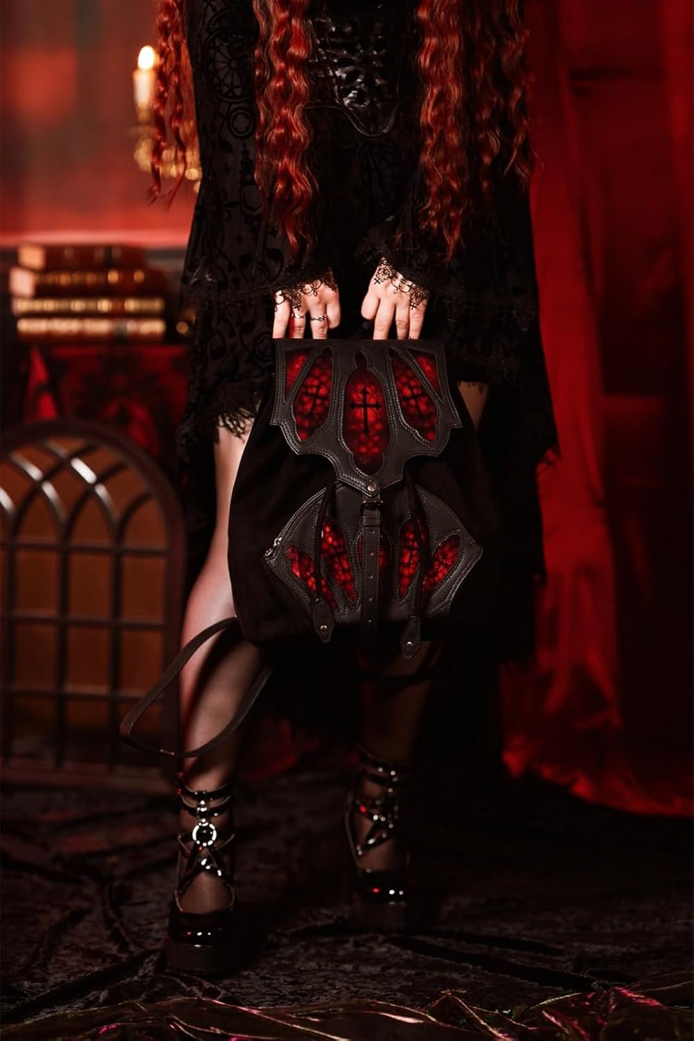 Restyle Zaino gotico BLOODVEIL - Pelle vegana e camoscio con vetro rosso, stile vampiro e Whimsigoth - Perfetto per università, ufficio e uso quotidiano