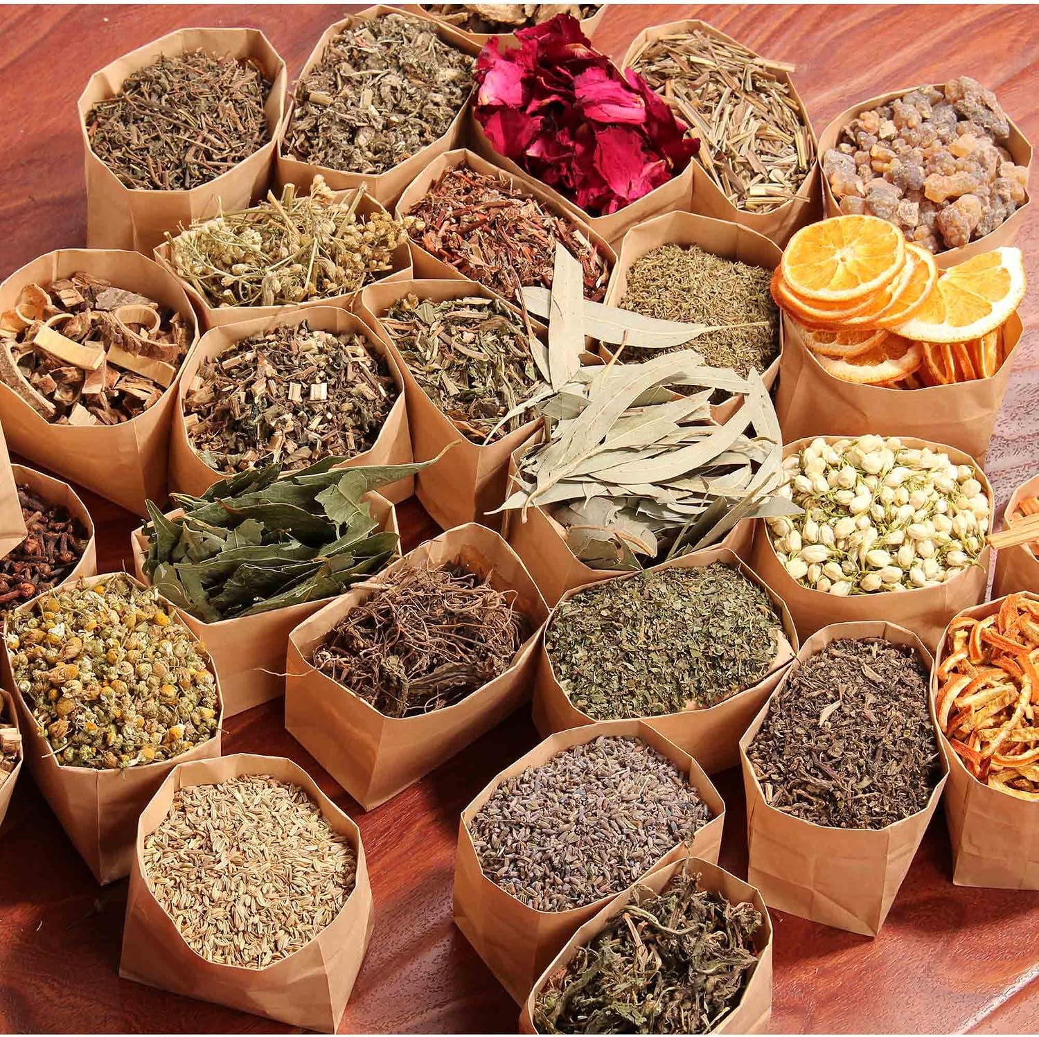 Kit di 60 Erbe per Stregoneria – Erbe Essiccate per Pratiche Esoteriche, Accessori e Strumenti Wicca, Kit Erboristico per Altare, Decorazioni Pagane, Kit di Inizio per Erboristeria