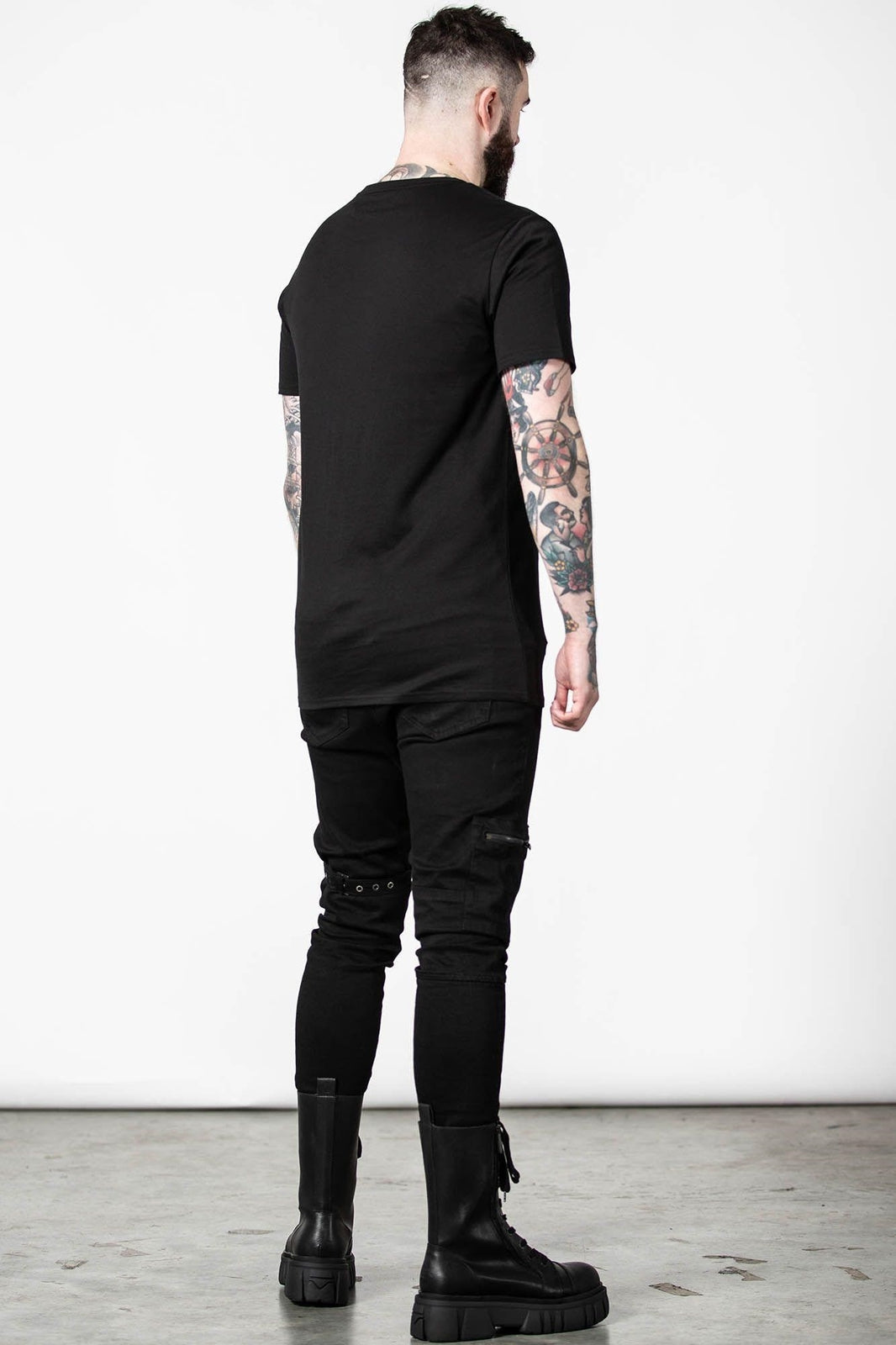 T-shirt unisex Killstar Gothic Goth occulto - Dark Forces Baphomet teschio